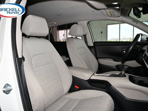 Used 2024 Honda HR-V LX image 18
