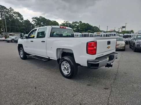Used 2018 Chevrolet Silverado 2500 W/T RWD image 3