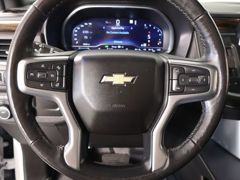 Used 2023 Chevrolet Tahoe Premier AWD/4WD image 3