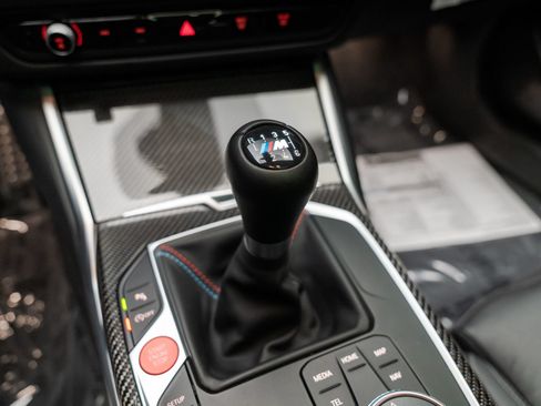 Used 2024 BMW M2 w/ Lighting Package RWD image 59