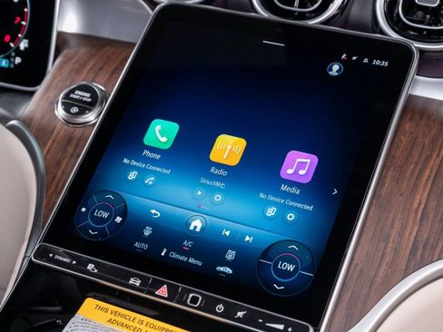 New 2026 Mercedes-Benz GLC 300 image 17