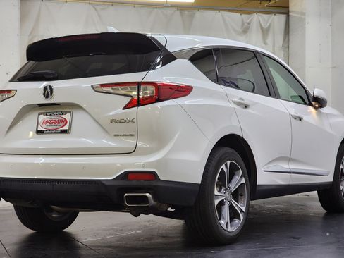 Used 2023 Acura RDX AWD w/ Advance Package image 5