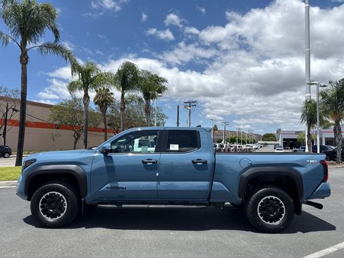 New 2026 Toyota Tacoma TRD Off-Road AWD/4WD image 4