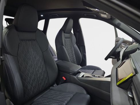 New 2026 Audi SQ5 Prestige AWD/4WD image 10
