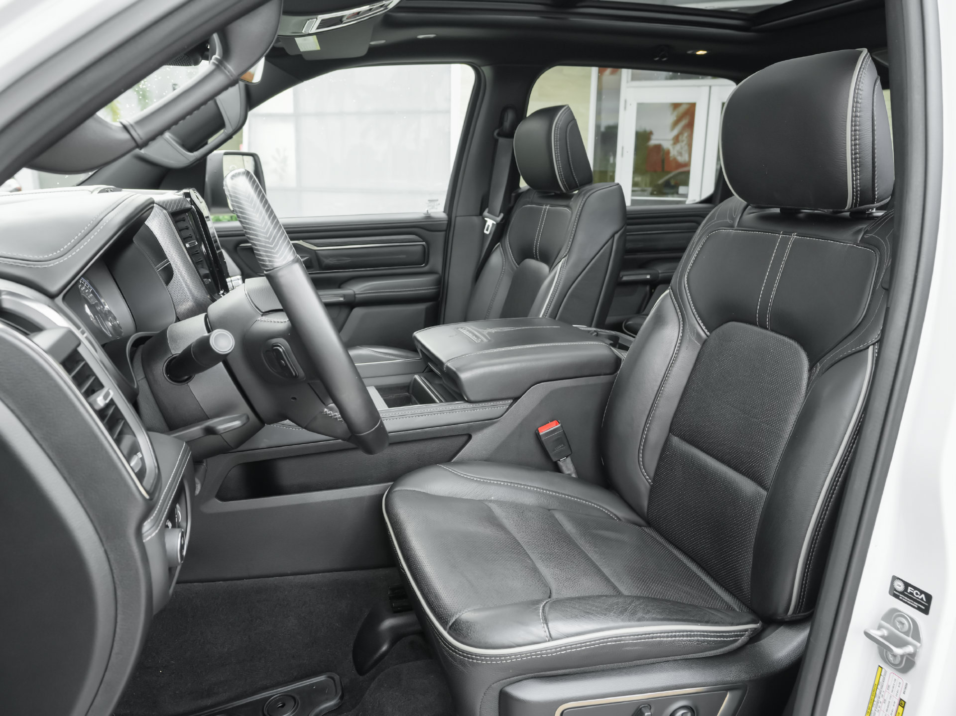 Used 2021 RAM 1500 Limited w/ Night Edition AWD/4WD image 3