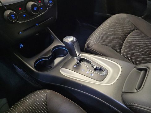 Used 2017 Dodge Journey SXT image 26