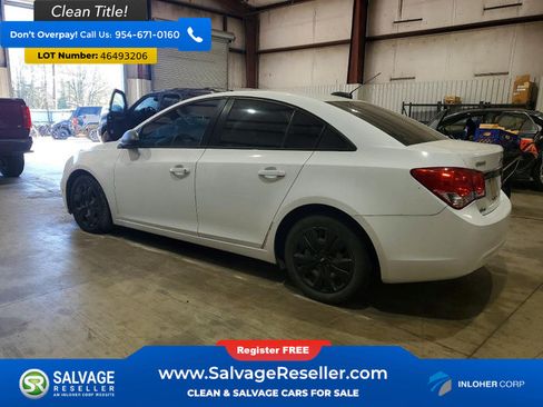 Used 2016 Chevrolet Cruze LS FWD image 3
