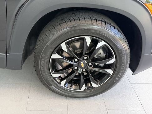 Used 2023 Chevrolet TrailBlazer LT FWD image 20