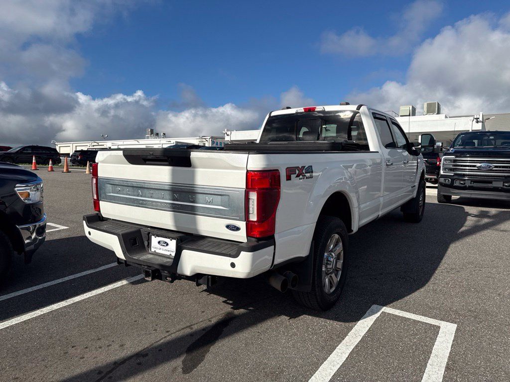 Used 2022 Ford F250 Platinum w/ FX4 Off-Road Package AWD/4WD image 2