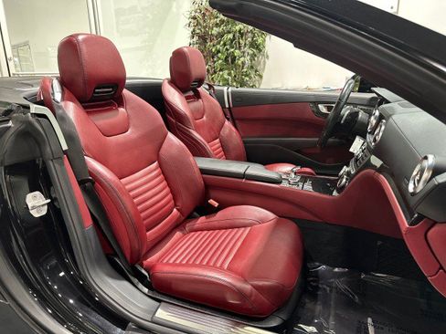 Used 2016 Mercedes-Benz SL 550 image 49