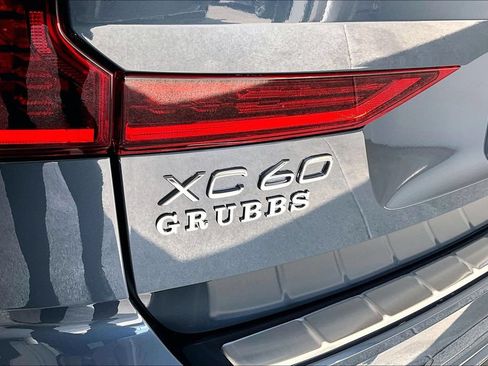 New 2026 Volvo XC60 B5 Plus w/ Protection Package Premier AWD/4WD image 32