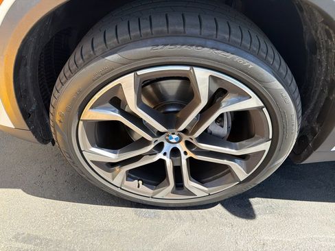 Used 2025 BMW X5 sDrive40i RWD image 13