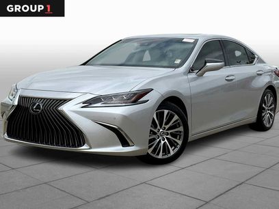 Used 2019 Lexus ES 350 w/ Luxury Package