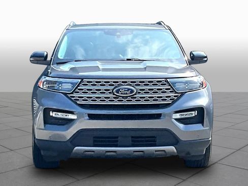 Used 2021 Ford Explorer Limited w/ Equipment Group 301A RWD image 4