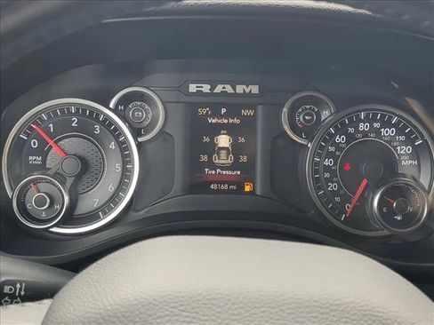Used 2019 RAM 1500 Big Horn image 11