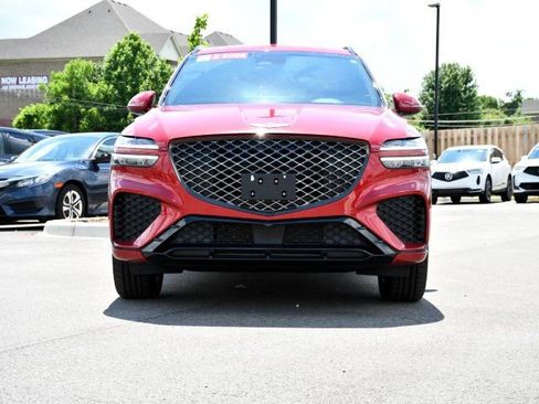 Used 2025 Genesis GV70 3.5T Sport AWD/4WD image 2