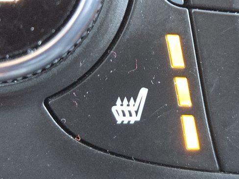 Used 2021 Chevrolet Equinox LT image 6