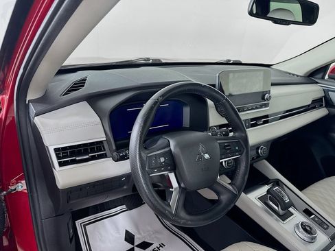 Used 2022 Mitsubishi Outlander SEL FWD image 10