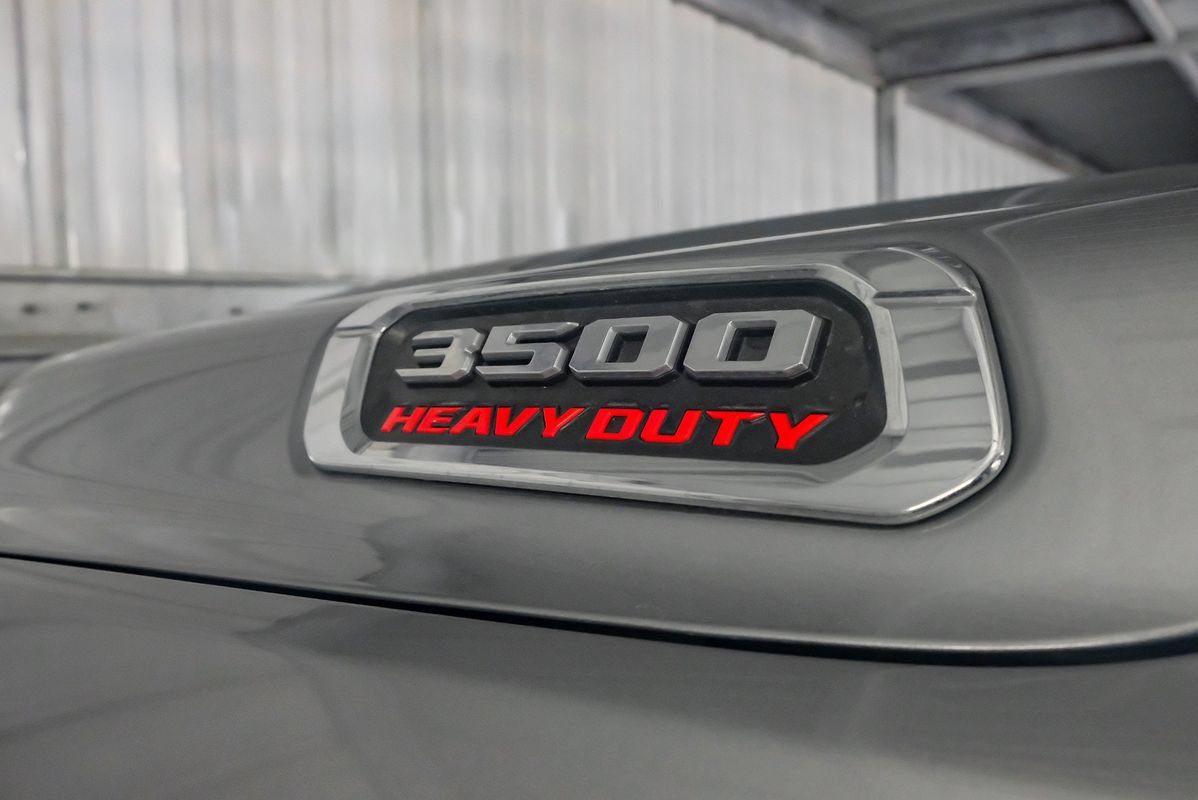 Used 2022 RAM 3500 Limited AWD/4WD image 53
