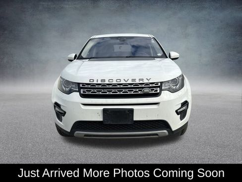 Used 2018 Land Rover Discovery Sport HSE image 2