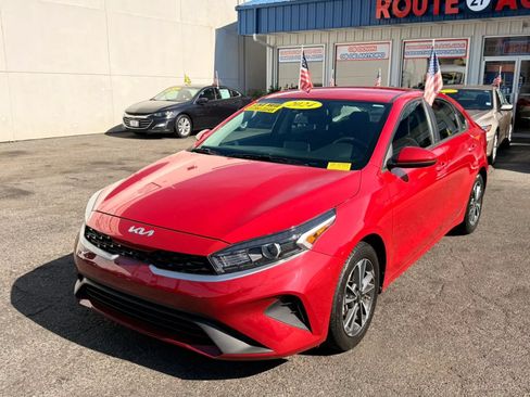 Used 2024 Kia Forte LXS FWD image 4