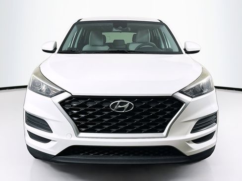Used 2019 Hyundai Tucson SE image 2