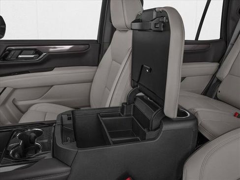 New 2026 GMC Yukon Denali AWD/4WD image 10