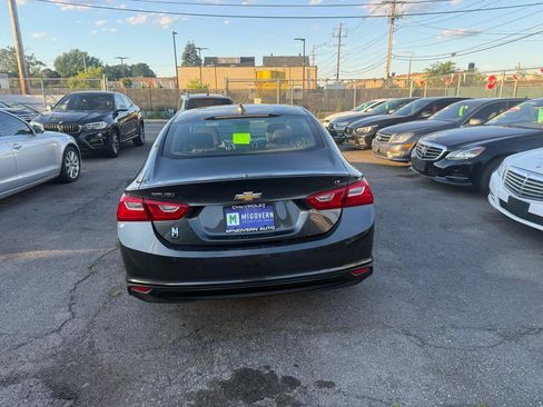 Used 2018 Chevrolet Malibu LT FWD image 5