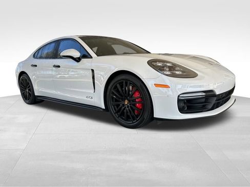 Used 2020 Porsche Panamera GTS AWD/4WD image 2