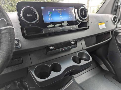 New 2026 Mercedes-Benz Sprinter 2500 image 28