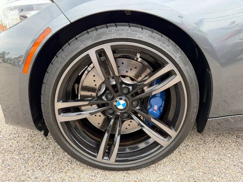 Used 2018 BMW M2 RWD image 14