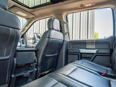 Used 2019 Ford F350 Lariat w/ Lariat Ultimate Package AWD/4WD image 36