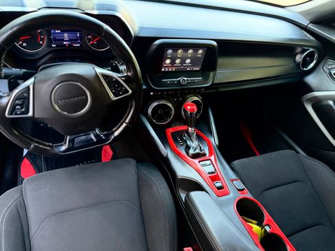 Used 2019 Chevrolet Camaro LS RWD image 6