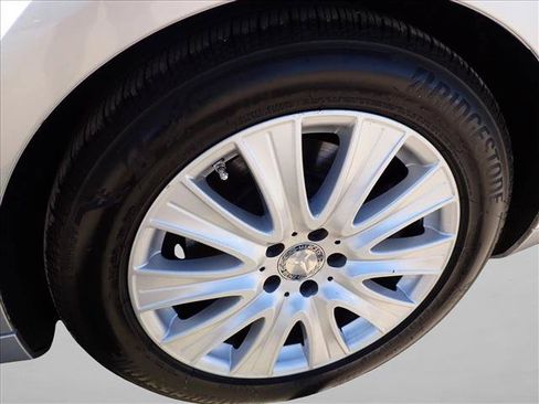 Used 2015 Mercedes-Benz S 550 4MATIC Sedan image 7