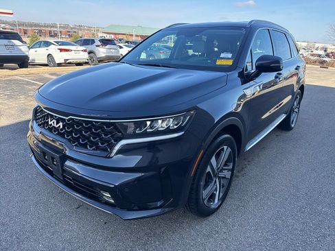 Used 2023 Kia Sorento EX AWD/4WD image 9