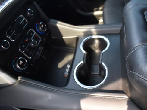 Used 2023 Chevrolet Tahoe LT image 25