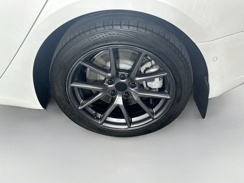 Used 2022 Tesla Model 3 RWD image 11