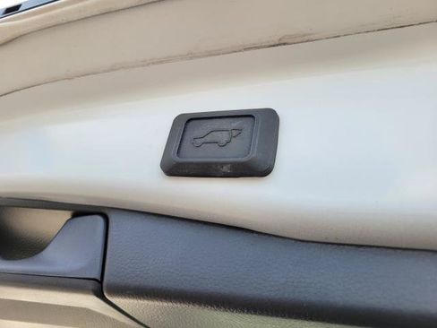 Used 2024 Toyota RAV4 XLE w/ Convenience Package AWD/4WD image 31