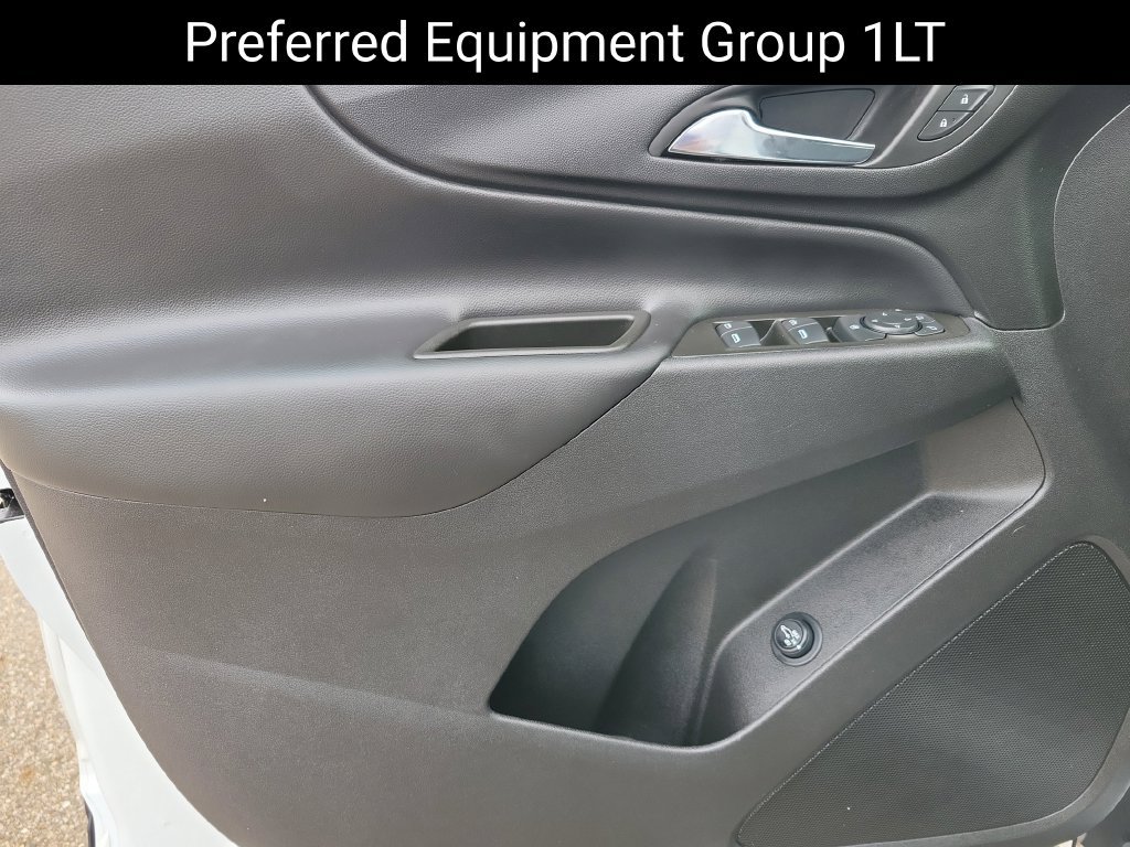 Used 2024 Chevrolet Equinox LT w/ LPO, Cargo Package FWD image 11