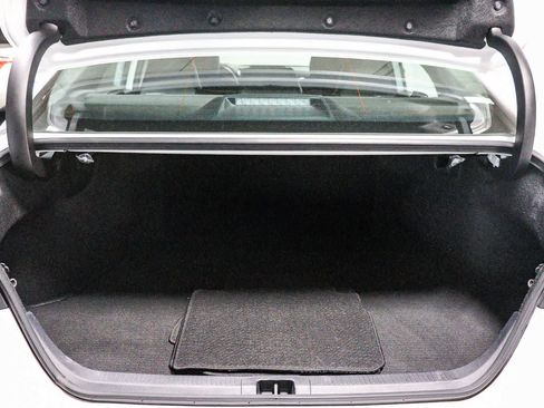 Used 2023 Toyota Camry SE FWD image 25