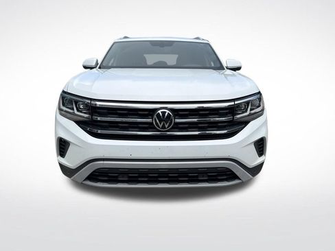 Used 2021 Volkswagen Atlas Cross Sport SE FWD image 2