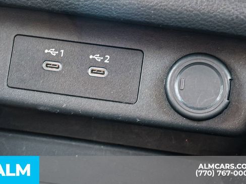 Used 2025 Nissan Rogue SV image 43