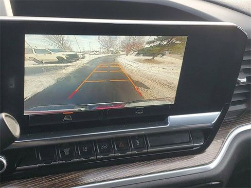 Certified 2024 GMC Sierra 2500 SLE w/ SLE Value Package; image 21