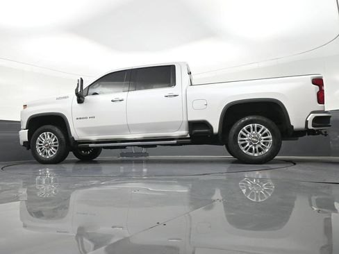 Used 2021 Chevrolet Silverado 2500 High Country w/ Z71 Off-Road Package AWD/4WD image 24