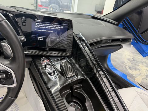 Used 2023 Chevrolet Corvette Stingray Coupe w/ 1LT RWD image 19