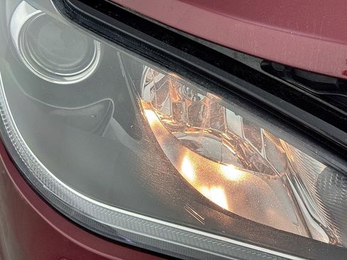 Used 2020 Chrysler Pacifica Touring w/ S Appearance Package image 39