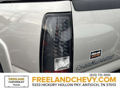 Used 2007 Chevrolet Silverado 2500 LT image 11