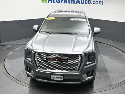 Used 2023 GMC Yukon XL Denali w/ Advanced Technology Package AWD/4WD image 31