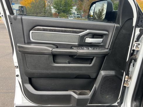 Used 2021 RAM 2500 Big Horn w/ Level 1 Equipment Group image 16