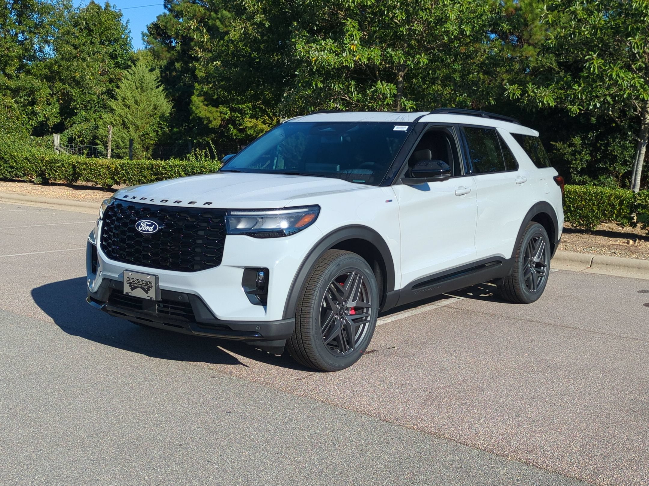 New 2027 Ford Explorer ST-Line w/ Premium Package AWD/4WD image 8